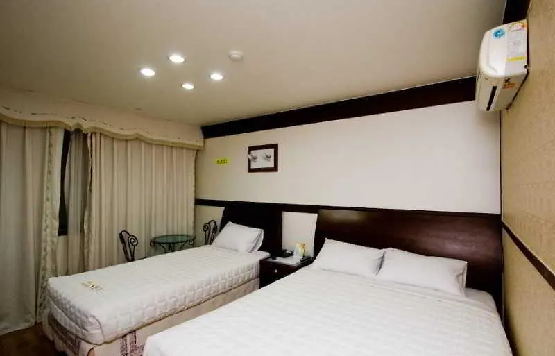 Hotel Sky, Incheon Airport 3*,  韩国